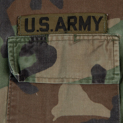 Vintage 1990s American Apparel US Army BDU Woodland Camo Field Jacket Men's Medium