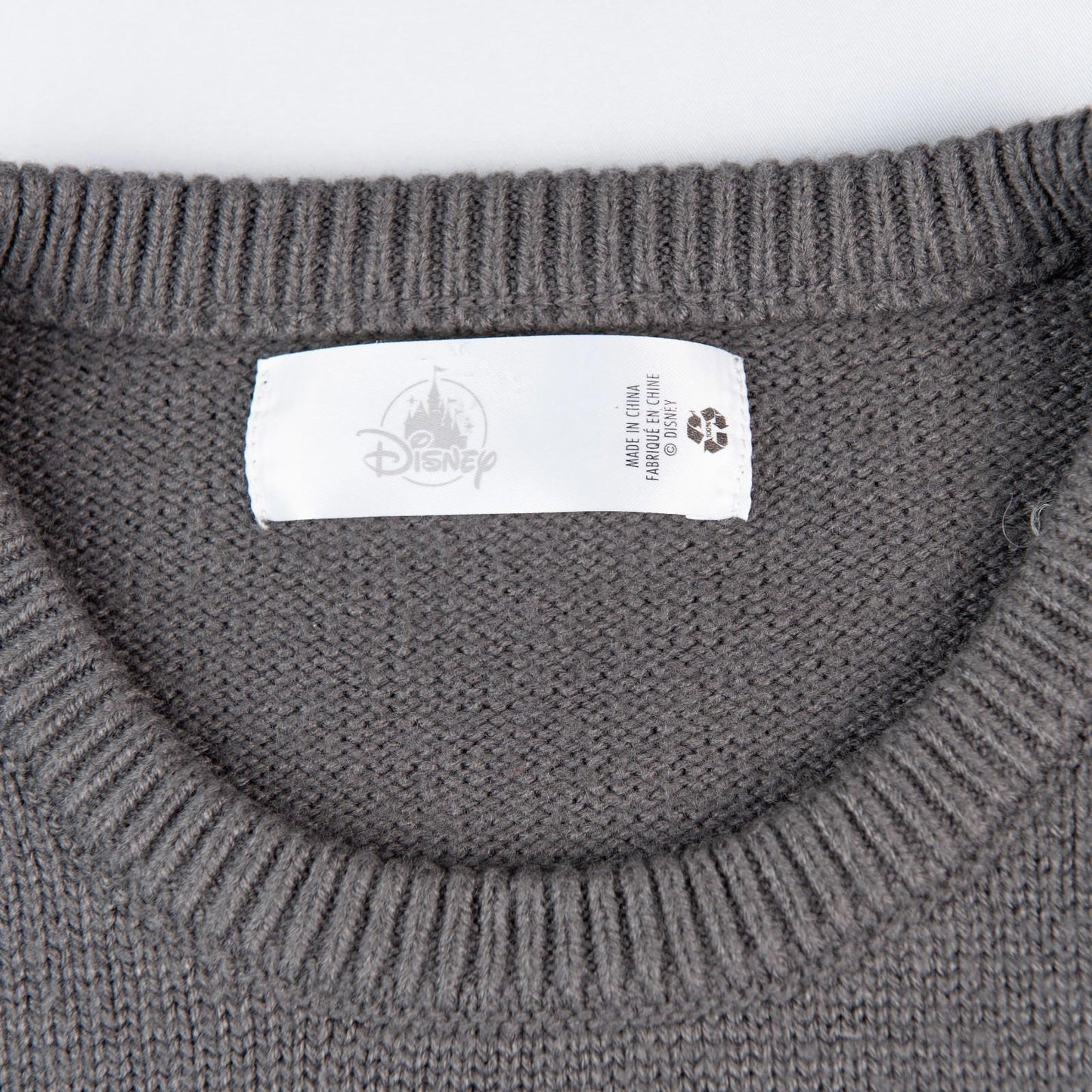 Disney Mickey Mouse Knit Crewneck Sweater Men’s Large