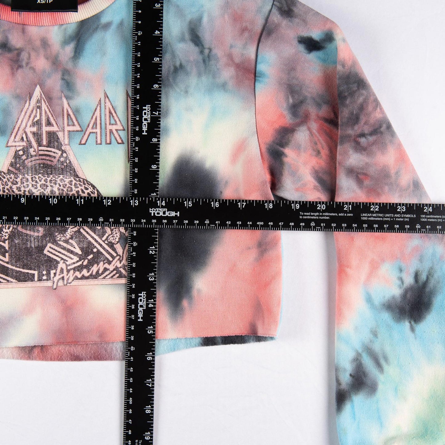 Def Leppard Distressed Tie-Dye Crop Crewneck Sweatshirt Women's XS