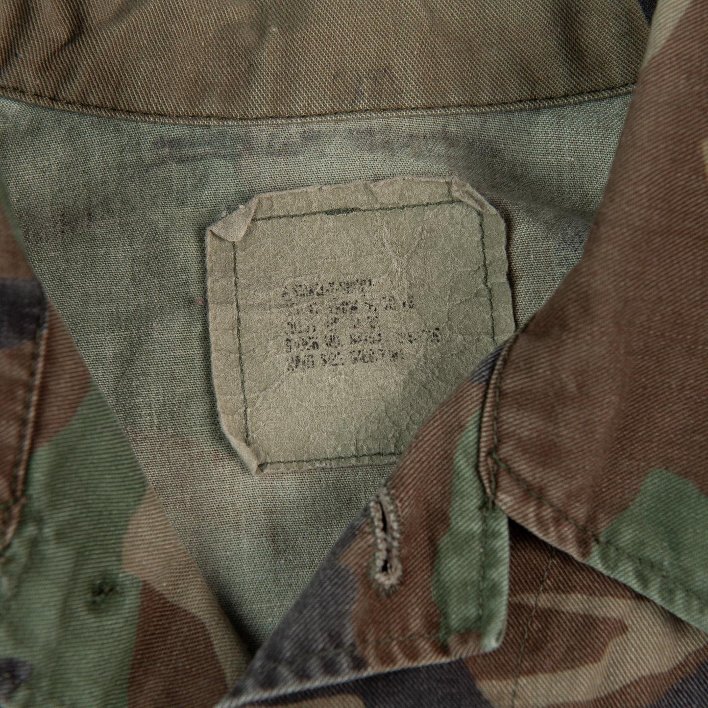 Vintage 1990s American Apparel US Army BDU Woodland Camo Field Jacket Men's Medium
