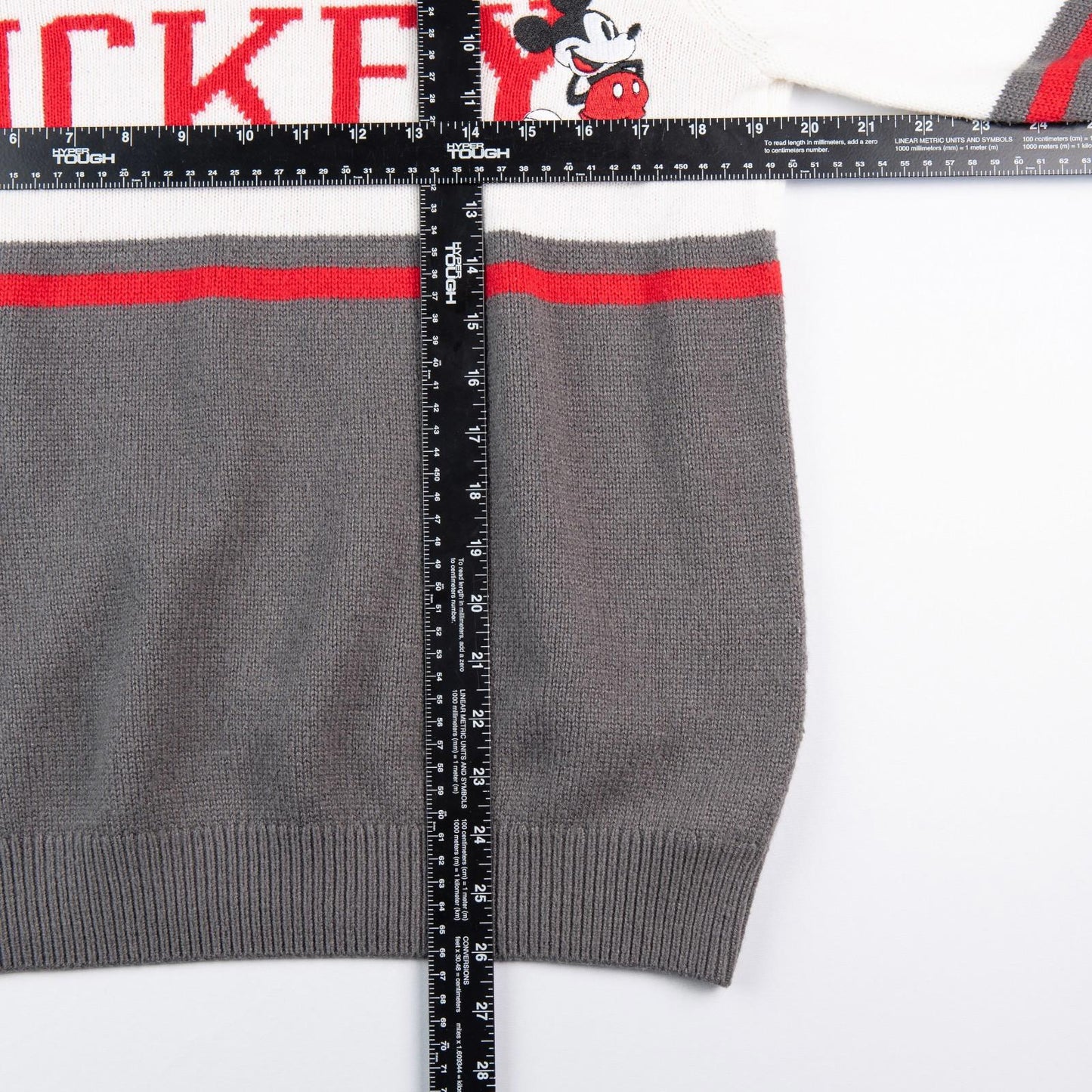 Disney Mickey Mouse Knit Crewneck Sweater Men’s Large