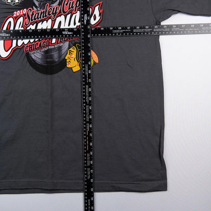 Majestic 2010 Stanley Cup Champions Chicago Blackhawks T-Shirt Men's 2XL